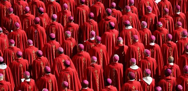 ‘construir-pontes-e-nao-muros’;-leia-a-homilia-completa-do-funeral-do-papa