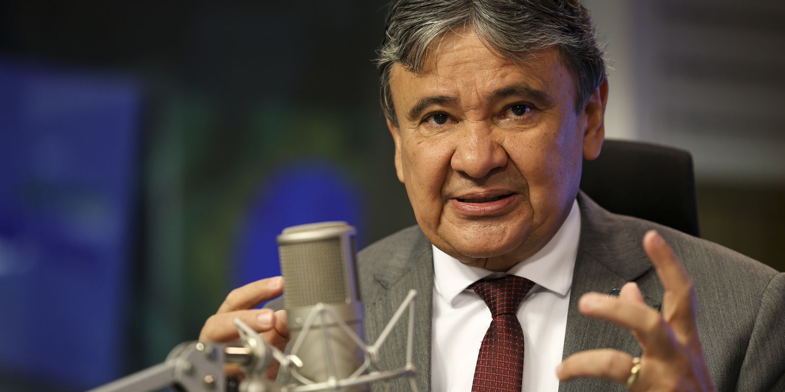 ao-reduzir-pobreza,-bolsa-familia-melhora-pib-do-pais,-diz-ministro