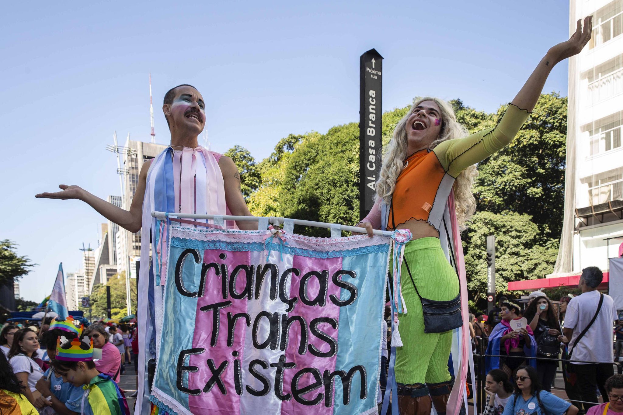 medico-que-descumprir-resolucao-sobre-jovens-trans-sera-punido,-diz-cfm