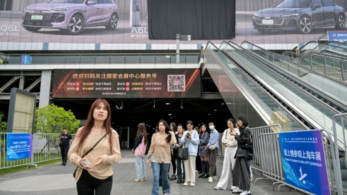 salao-do-automovel-de-xangai-exibe-concorrencia-no-setor-de-carros-eletricos