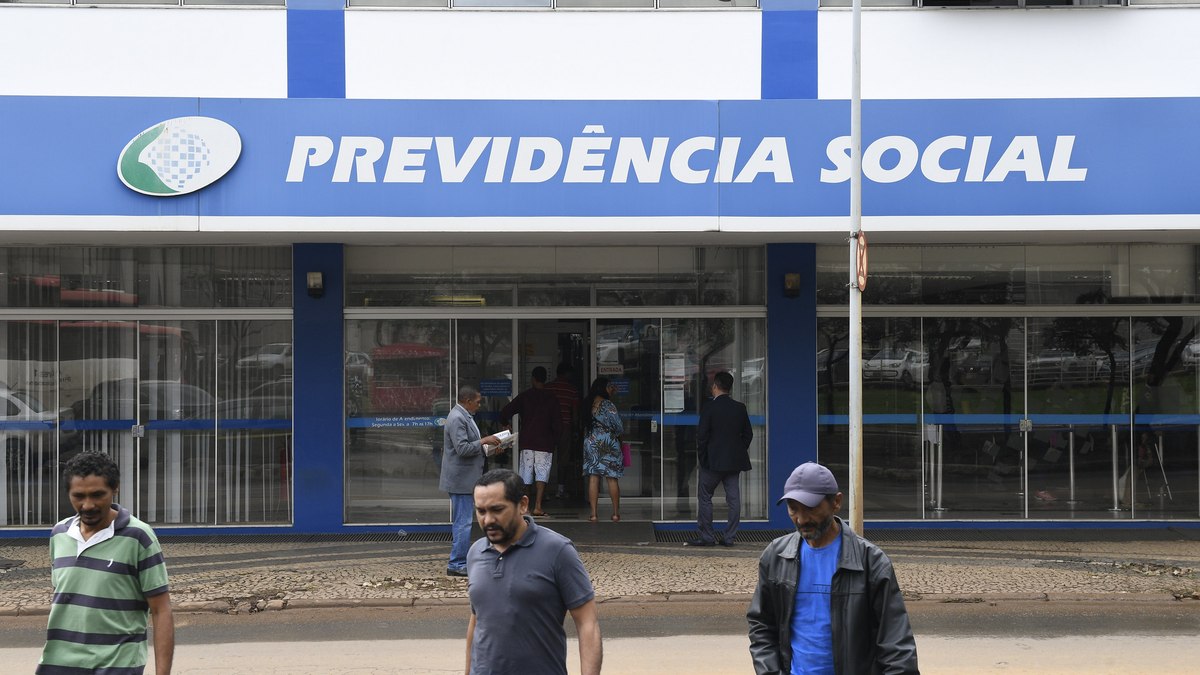 em-meio-a-denuncias-de-fraude,-inss-comeca-o-pagamento-de-abril