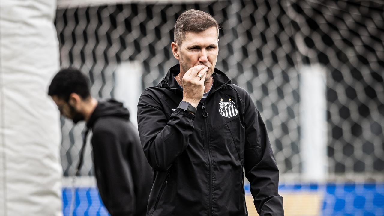 com-staff-definido,-paulo-turra-mira-novo-projeto-no-futebol-brasileiro