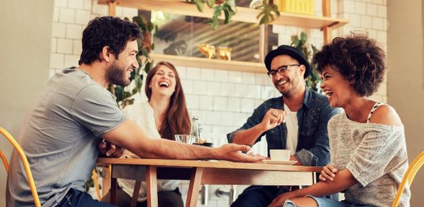 frases-de-dia-do-amigo:-54-mensagens-inspiradoras-para-celebrar-a-amizade