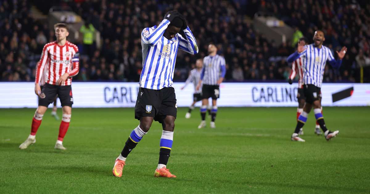 atrasos-salariais-podem-impedir-estreia-de-tradicional-clube-ingles-na-segunda-divisao