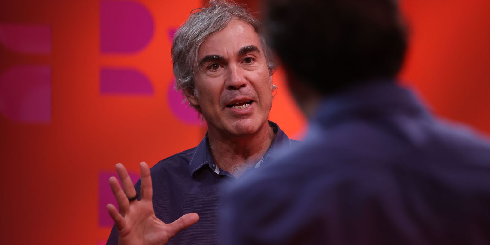 bruno-paes-manso-analisa-origem-e-futuro-das-milicias-no-dr-com-demori