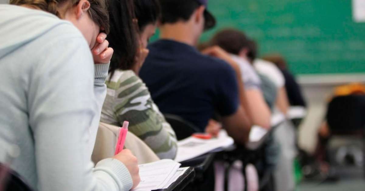 governo-de-goias-anuncia-pagamentos-de-ate-r$-10-mil-a-alunos-com-boa-nota-em-matematica-no-enem
