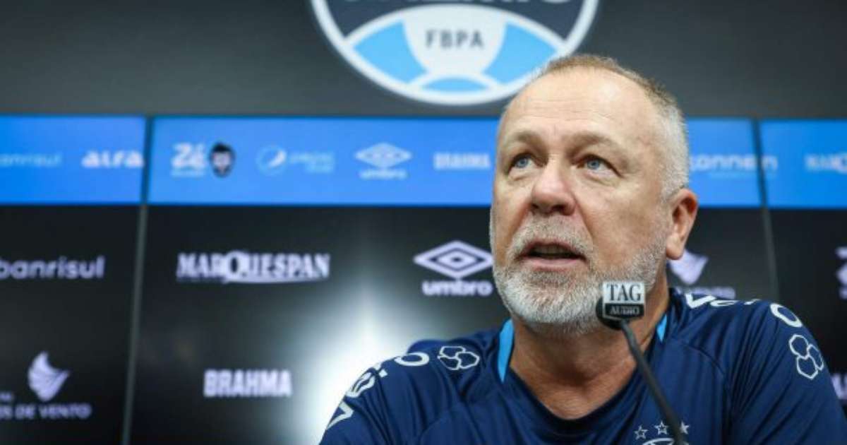 mano-deixa-futuro-com-a-direcao-do-gremio:-“nao-vai-partir-do-treinador”