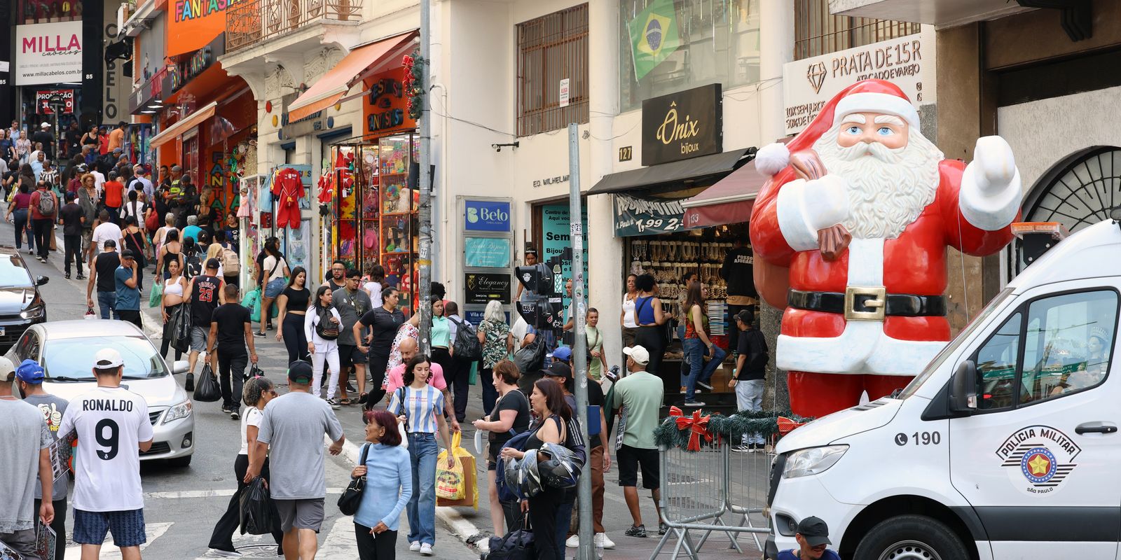 novo-salario-minimo-sera-de-r$-1.621-em-2026