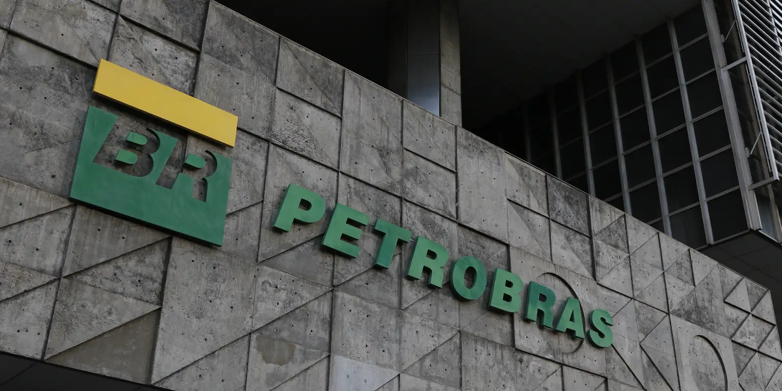petrobras-confirma-vazamento-de-fluido-na-foz-do-rio-amazonas