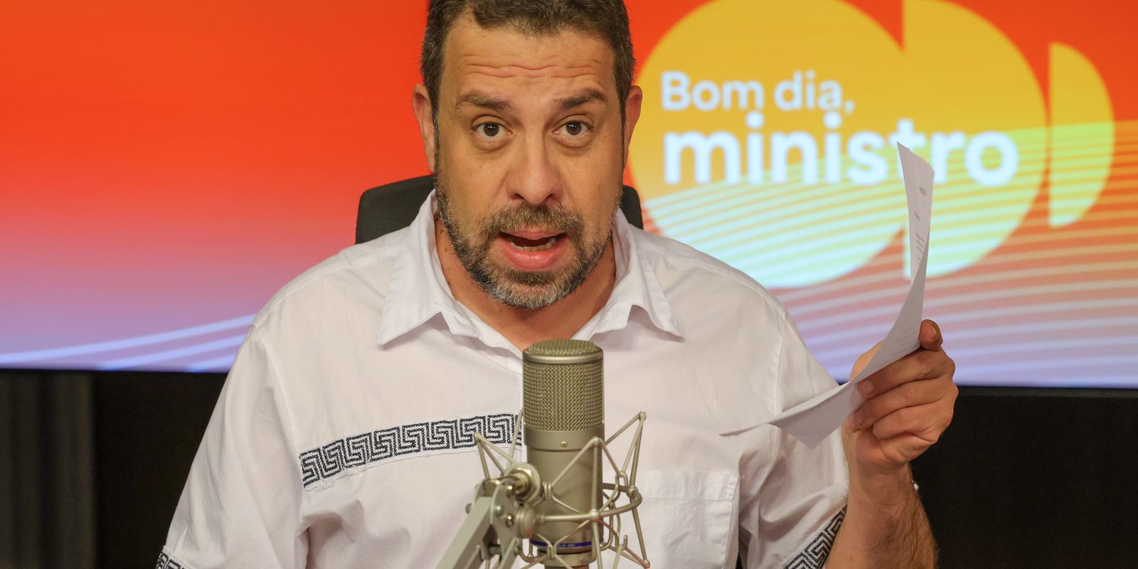 fim-da-escala-6×1-deve-aumentar-produtividade,-diz-boulos