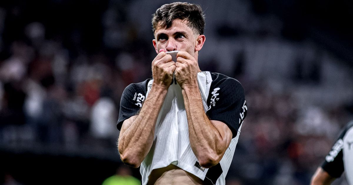 corinthians-derruba-invencibilidade-do-rb-bragantino-com-2-a-0-em-itaquera