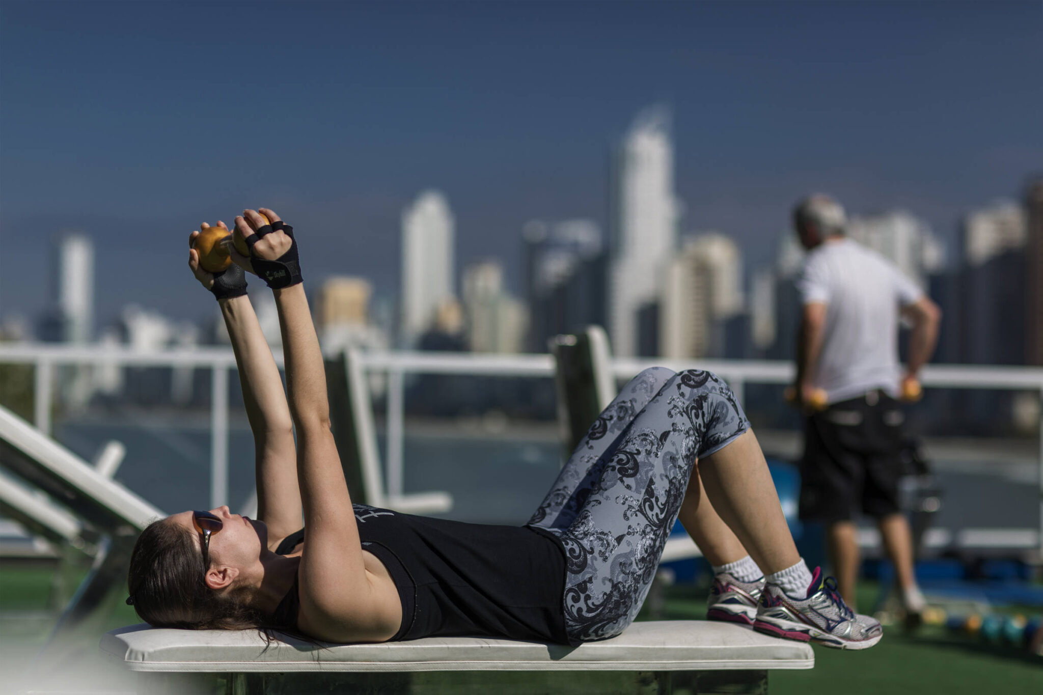 treinos-ao-ar-livre:-saiba-as-vantagens-e-os-riscos-de-aderir-a-pratica