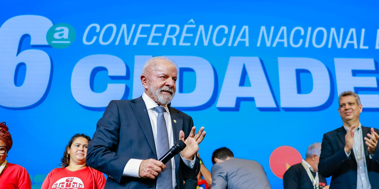 lula-critica-zema-por-nao-usar-r$-3,5-bi-em-obras-de-prevencao-a-chuva