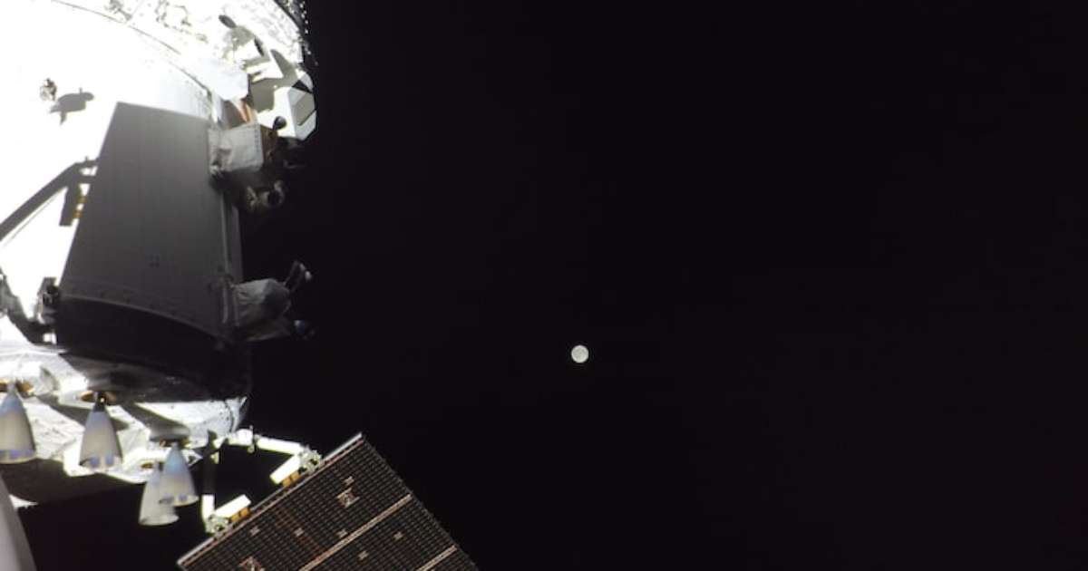 astronautas-a-caminho-da-lua-estao-‘na-metade-do-caminho’,-diz-nasa