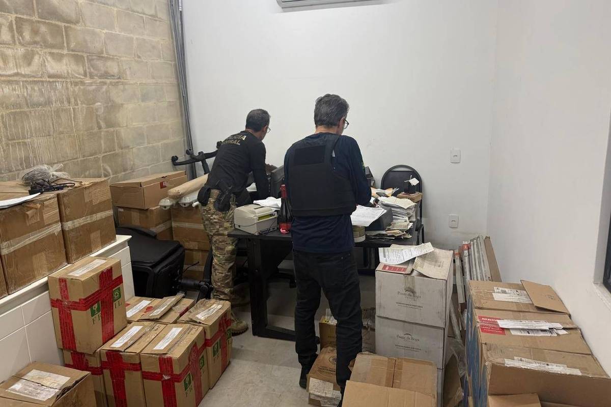 policia-federal-mira-esquema-de-contrabando-no-porto-do-rio