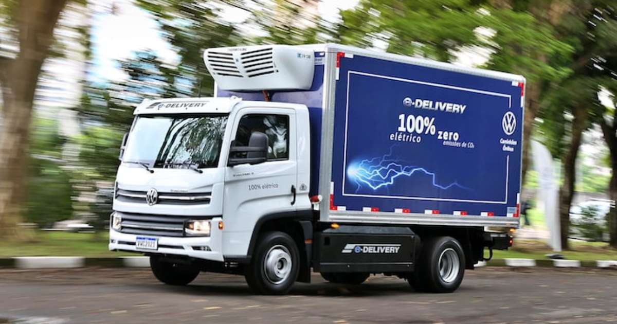 Volvo domina vendas de caminhões pesados, mas mercado cai 13,6% no ano