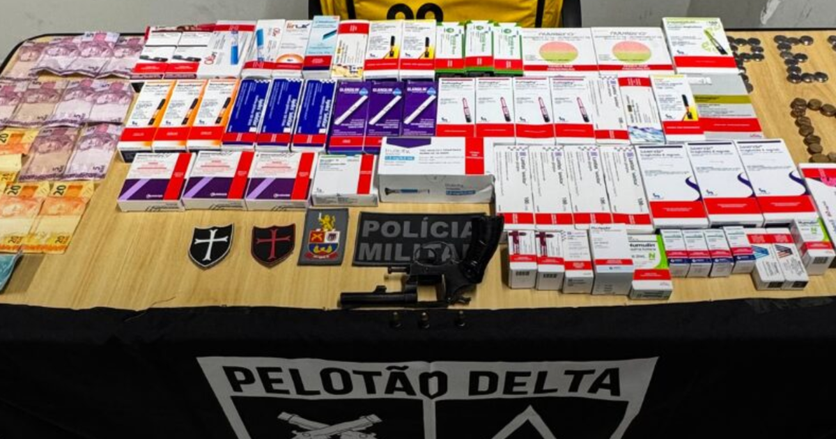 suspeitos-assaltam-farmacia-e-levam-carga-de-r$-12-mil-na-zona-leste-de-sp