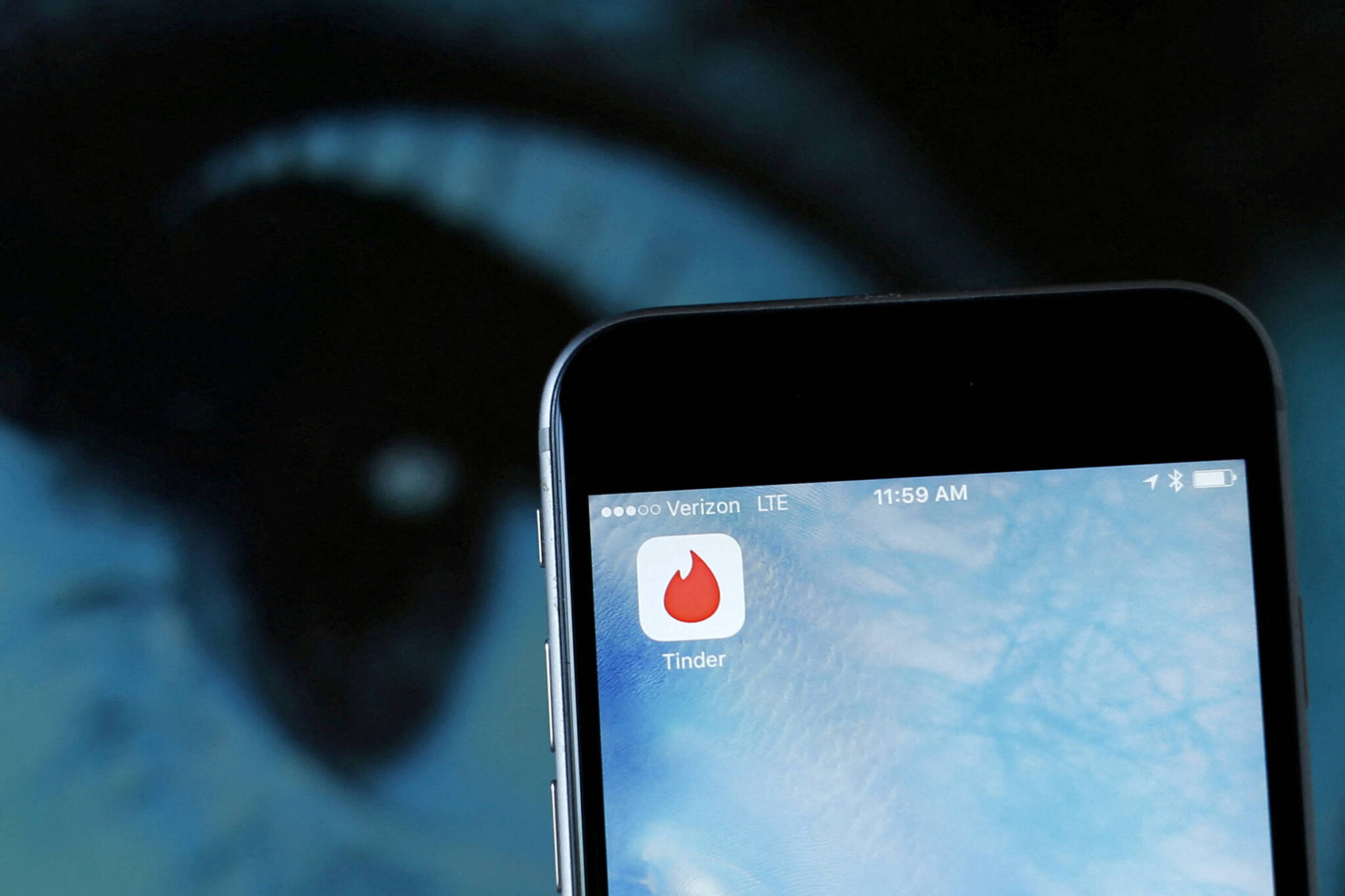 amor-na-era-do-swipe:-como-apps-mudaram-o-namoro-no-brasil