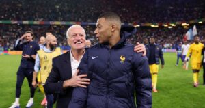 mbappe-pede-que-deschamps-nao-treine-a-italia-apos-fim-de-ciclo-na-franca