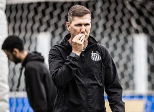 com-staff-definido,-paulo-turra-mira-novo-projeto-no-futebol-brasileiro