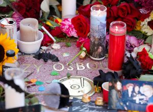fas-prestam-homenagens-a-ozzy-osbourne