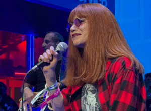 mel-lisboa-canta-sucessos-de-rita-lee-no-the-town