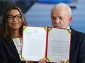 nexus:-sob-protesto-da-oposicao,-apoio-a-veto-da-dosimetria-domina-redes