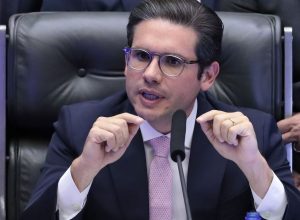 relator-vai-ouvir-siglas,-governo-e-oposicao-por-pec-da-seguranca,-diz-hugo