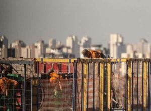 o-sumico-do-trabalhador:-dificuldade-para-contratar-virou-realidade-incomoda-para-o-empresario