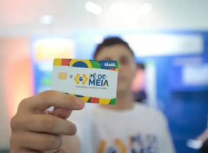 pe-de-meia:-pagamento-apos-conclusao-do-ensino-medio-nao-caiu-na-conta-de-todos-os-alunos;-entenda