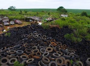 parceria-entre-estado-e-associacao-garante-reciclagem-de-pneus-na-ba