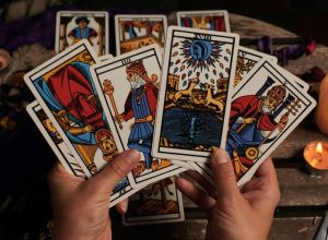 tarot-do-dia:-previsao-para-os-12-signos-em-23/04/2026