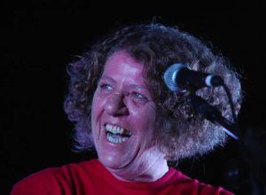 irma-de-chico-buarque,-cantora-cristina-buarque-morre-aos-74-anos