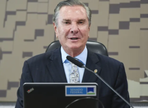 moraes-determina-prisao-imediata-de-ex-presidente-fernando-collor